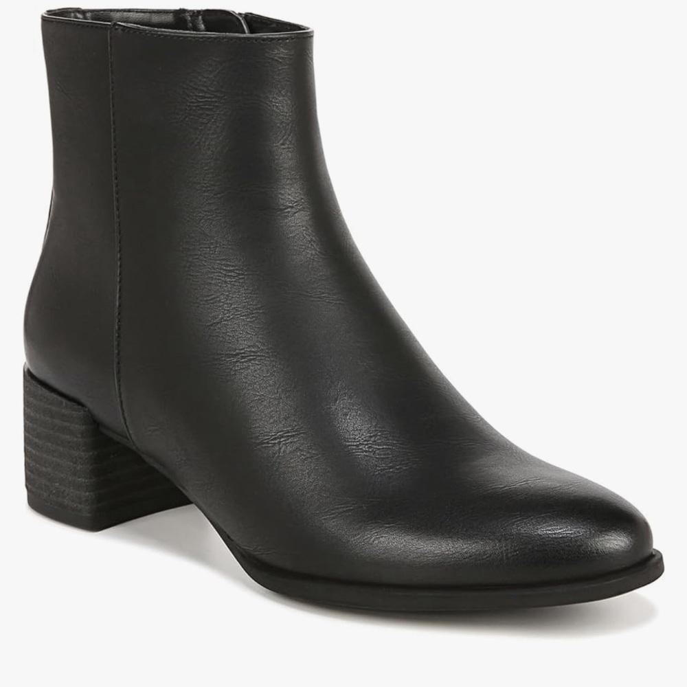 Soul Naturalizer Rosa short boot, size 7.5W, New in box.